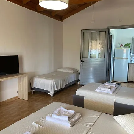 Pensjonat Garden Himara