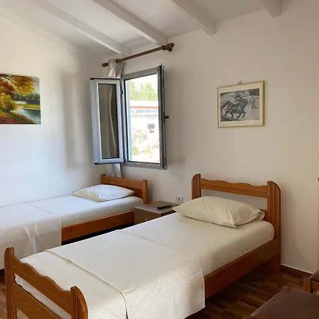 Garden Pensjonat Himara