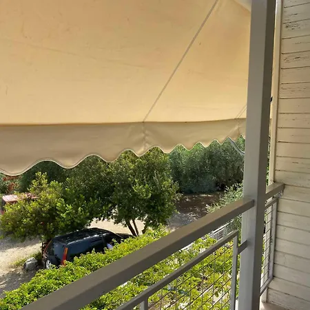 Pensjonat Garden Himara