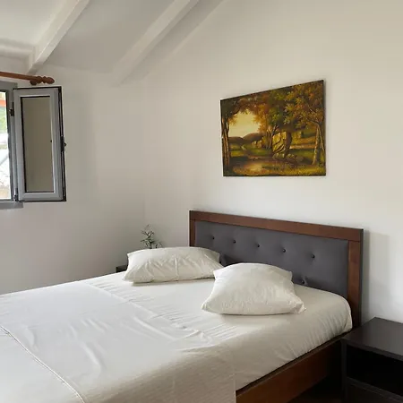 Pensjonat Garden Himara