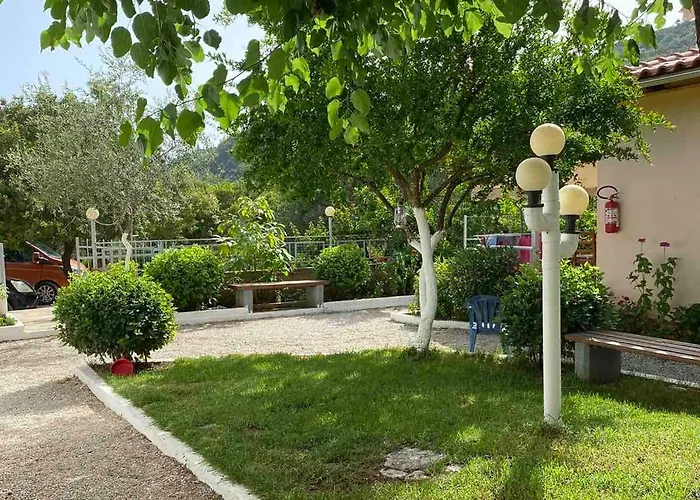 Garden Химара