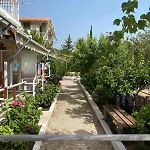 Garden Gasthuis 4*