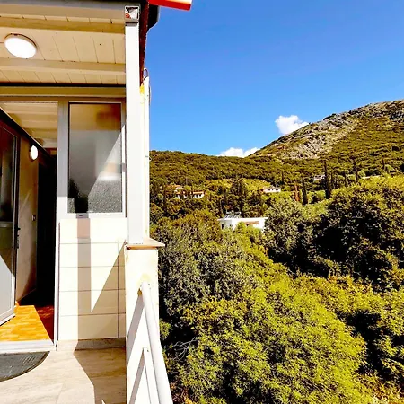 Garden Guest house Himare