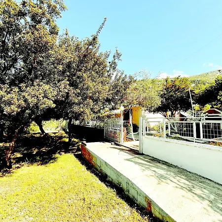 Garden Guest house *