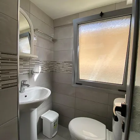 Garden 4* Himara