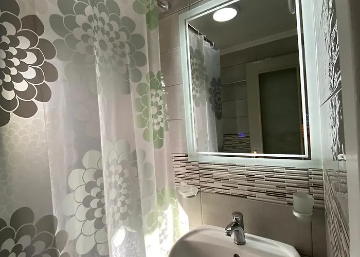 Garden Konukevi Himarë